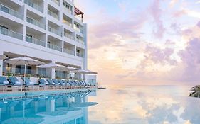 Sun Palace (Adults Only)